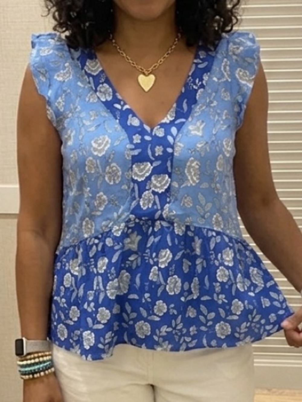 LOFT Blue Floral V-Neck Peplum Ruffle Top size small